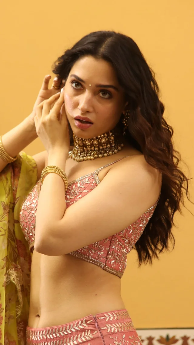 hot tamanna bhatia